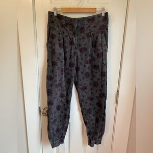 Anthropologie Gray and Purple velvet Jogger Pants size medium